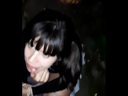 ❤️ На улице раздулся пенис в обмен на конфету ❤️❌ Жесткое порно на нашем сайте ☑